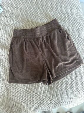 PrettyLittleThing Chocolate Brown Velour Athletic Shorts